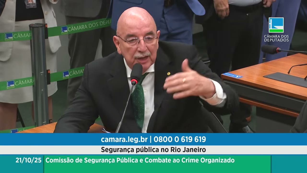 Vídeo do evento em 1:12:15