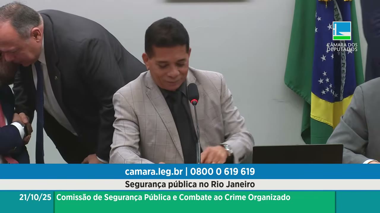 Vídeo do evento em 1:13:46