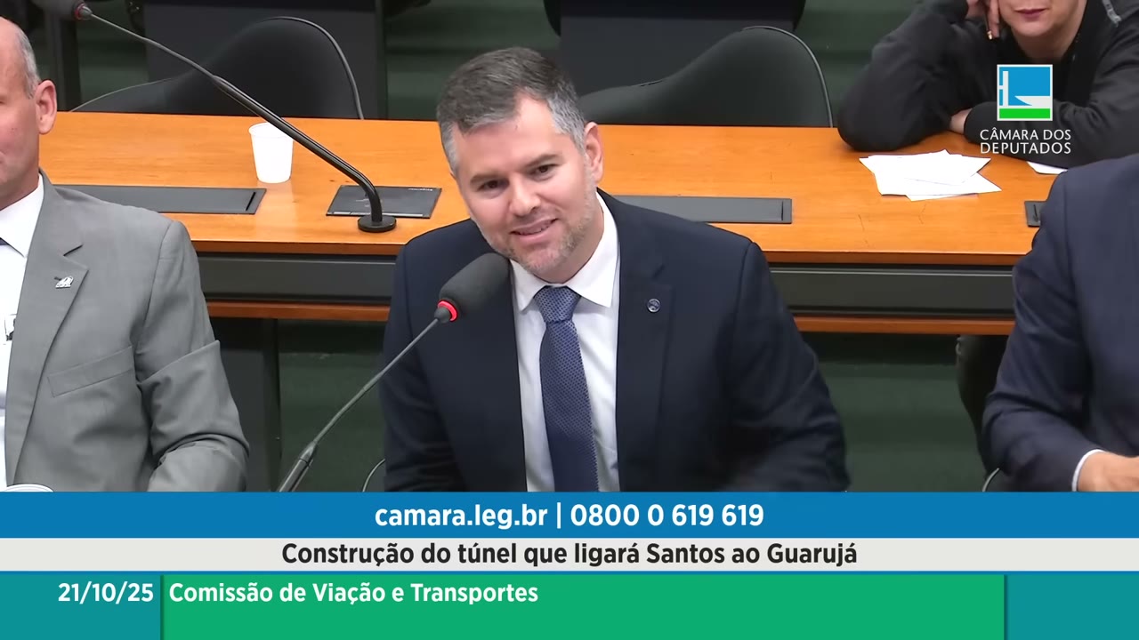 Vídeo do evento em 1:00:56