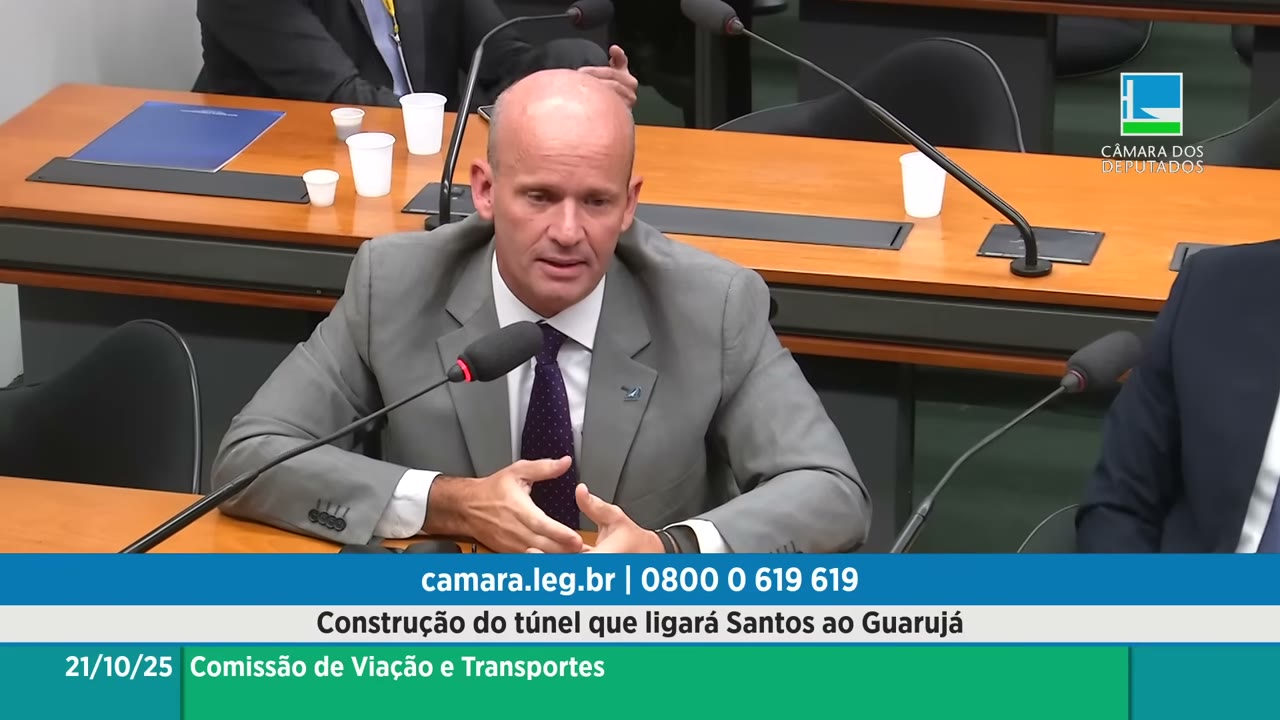 Vídeo do evento em 1:32:43