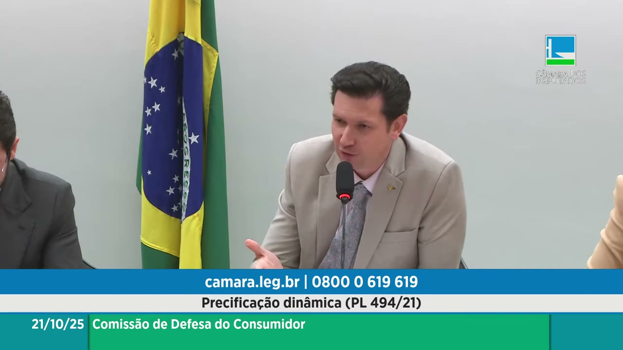 Vídeo do evento em 1:02:00