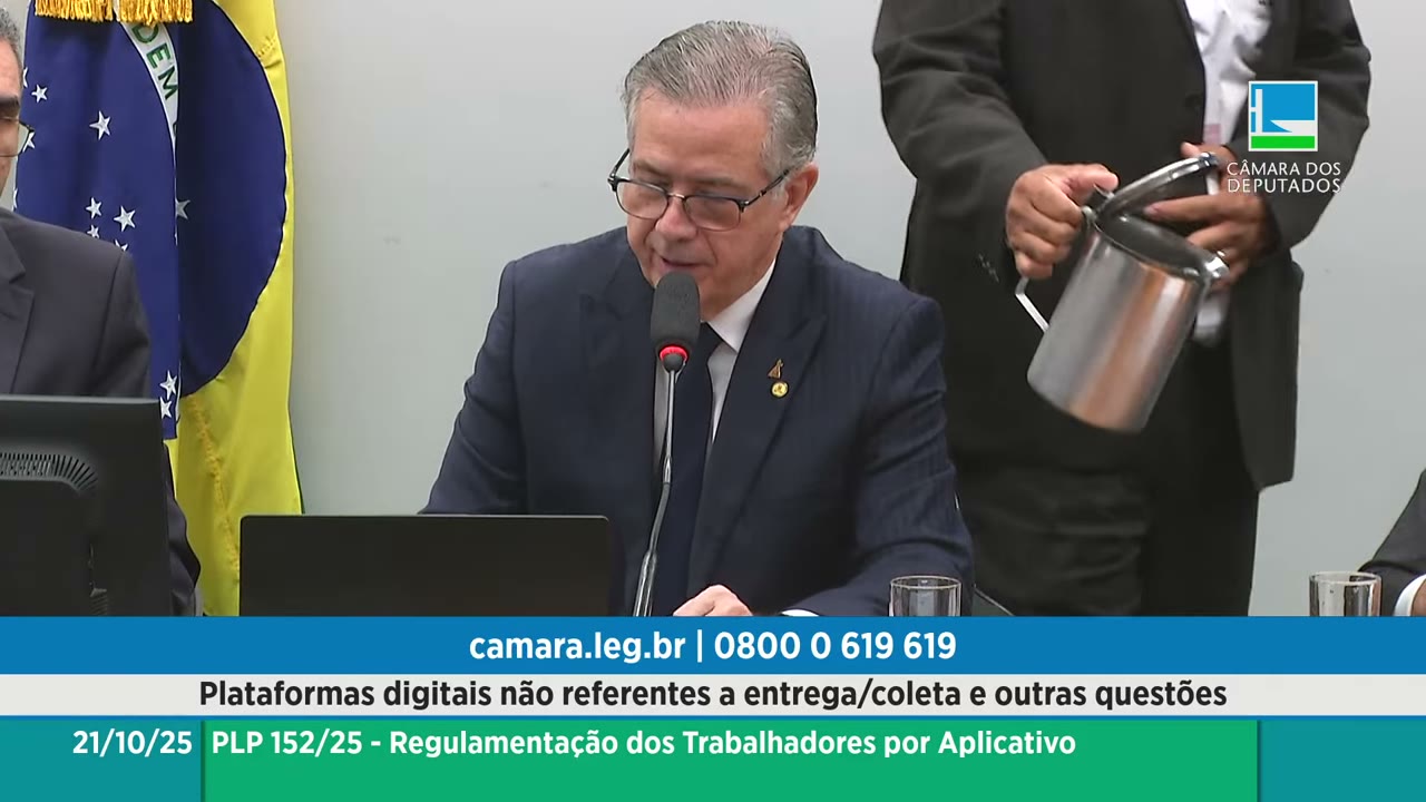 Vídeo do evento em 1:00:34