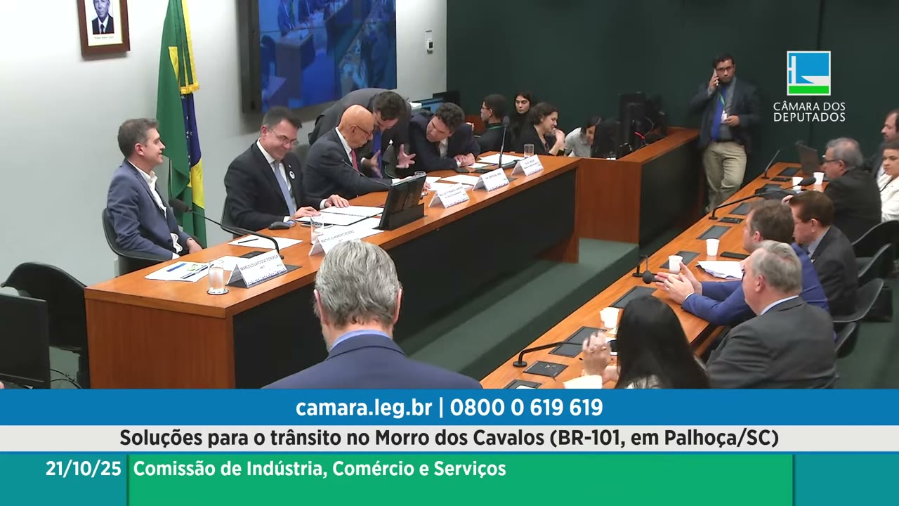 Vídeo do evento em 53:02
