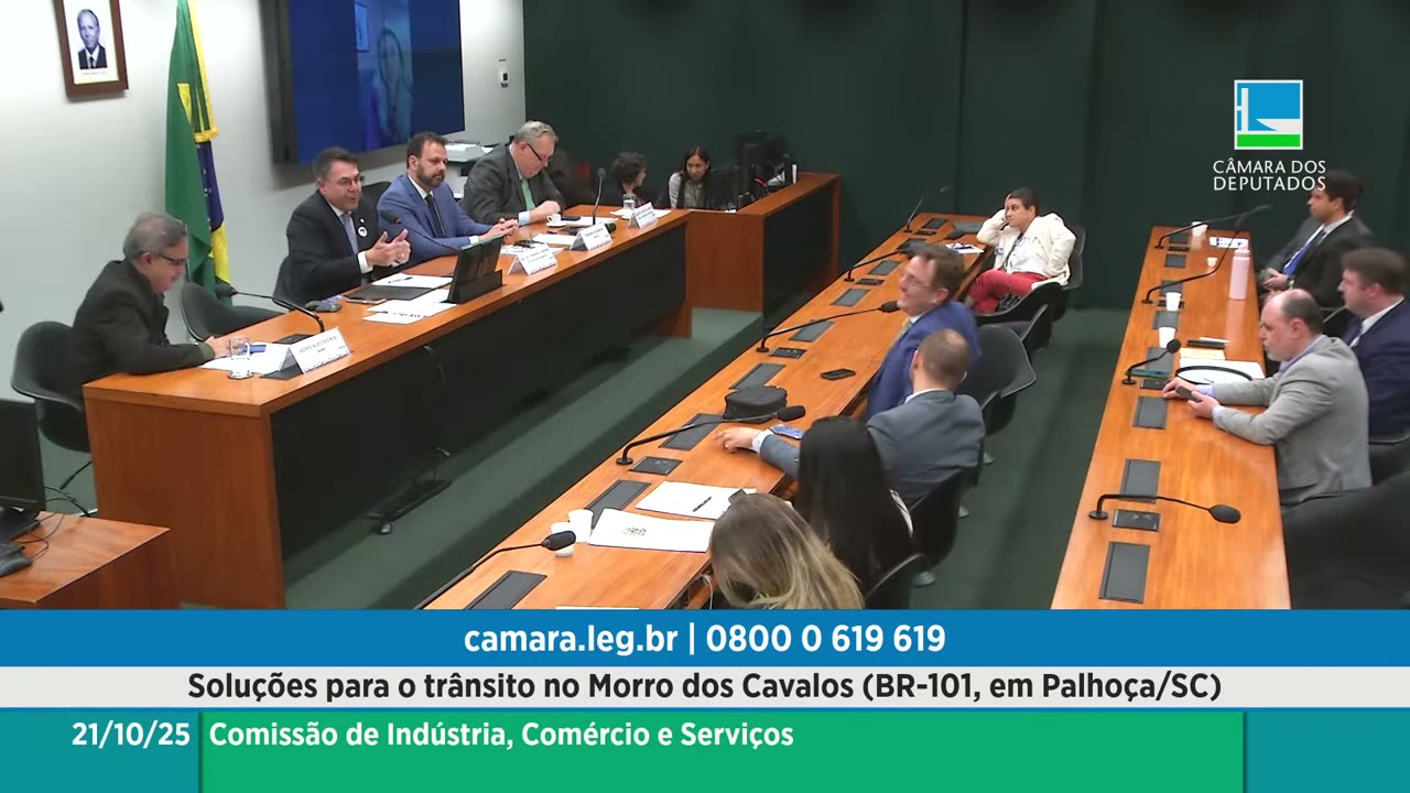 Vídeo do evento em 2:03:28