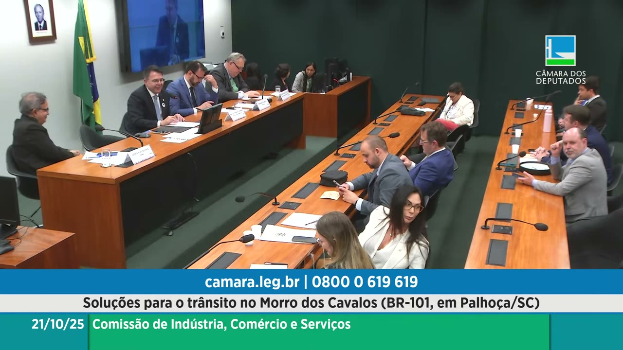 Vídeo do evento em 2:04:51