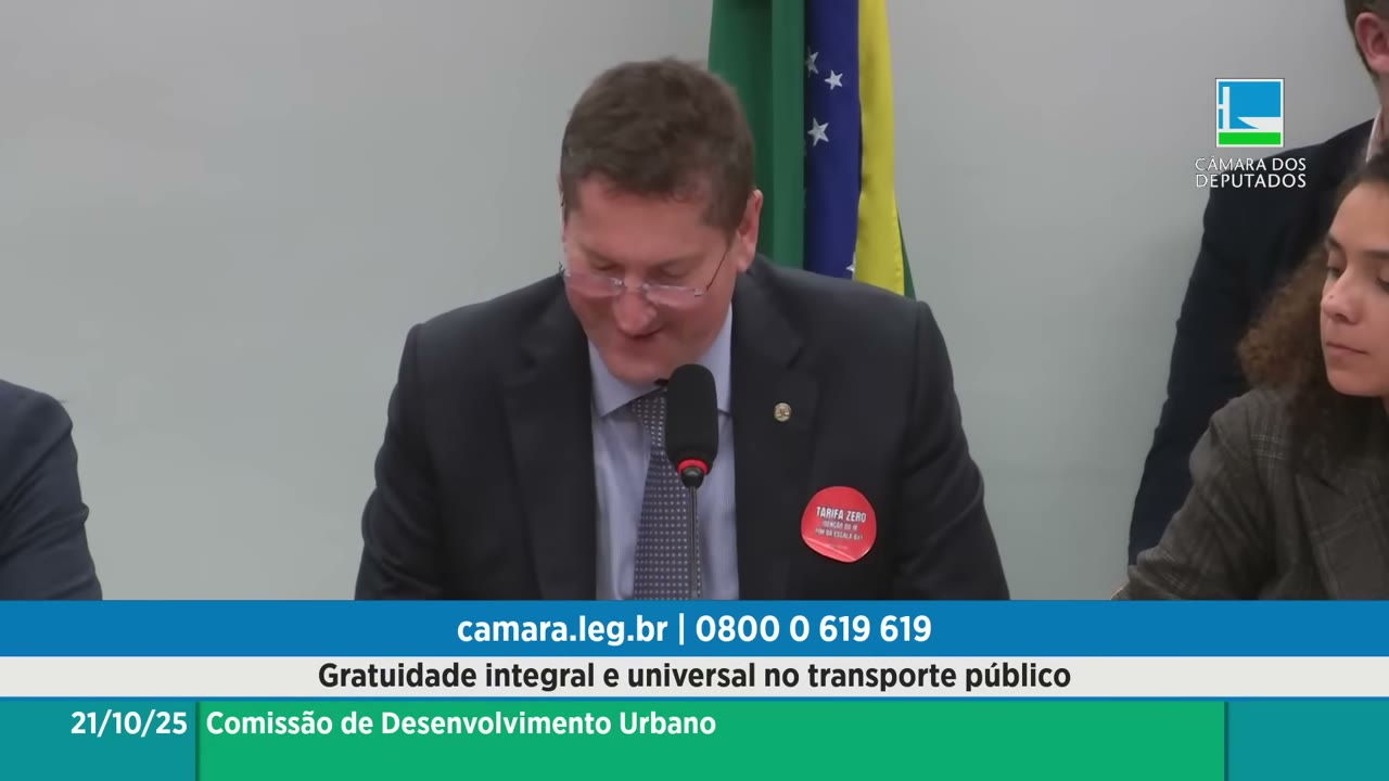 Vídeo do evento em 2:03:14