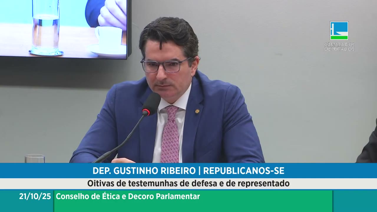 Vídeo do evento em 1:04:22
