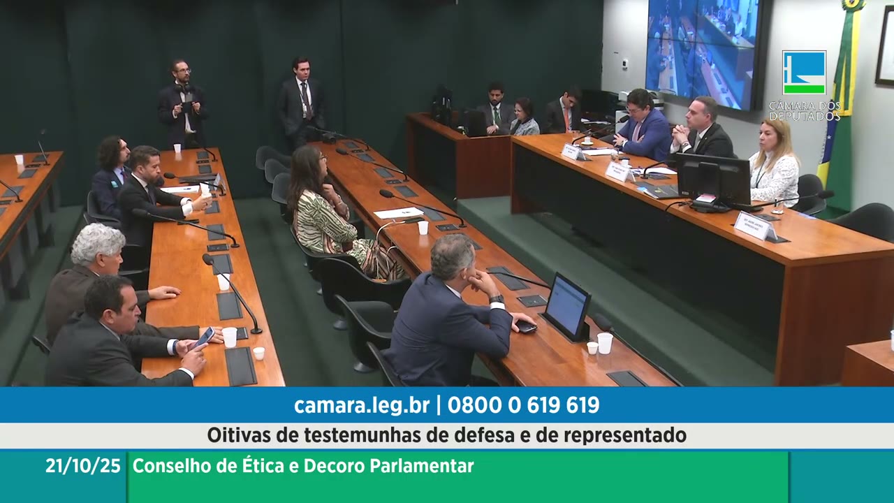 Vídeo do evento em 1:05:30