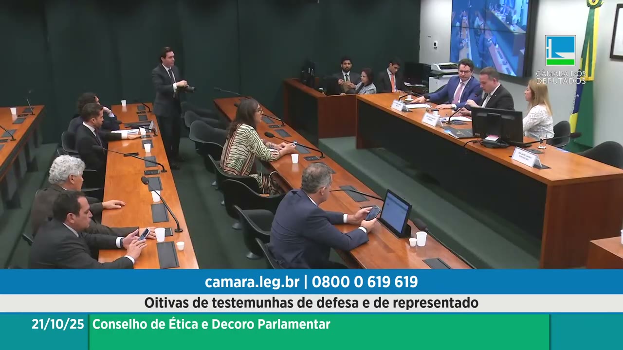Vídeo do evento em 1:07:04