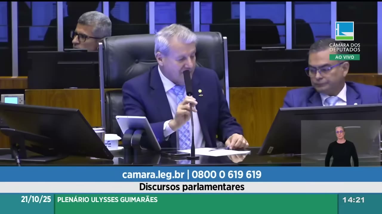 Vídeo do evento em 27:00