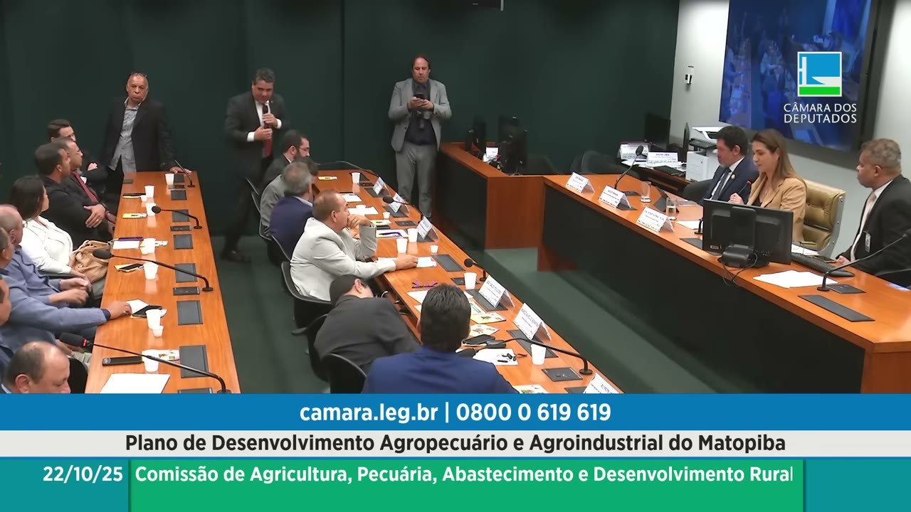 Vídeo do evento em 1:30:38