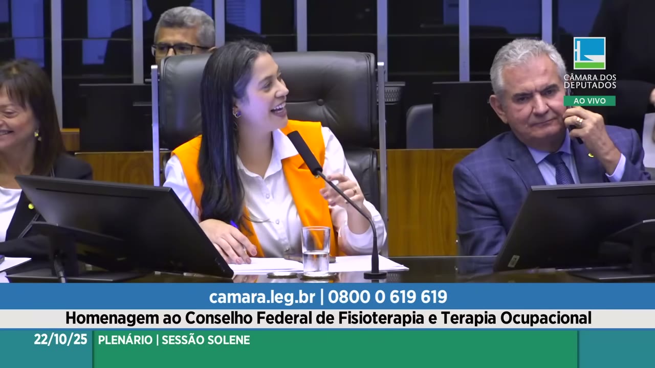 Vídeo do evento em 1:05:14