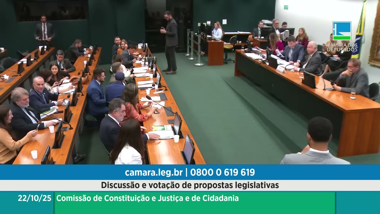 Vídeo do evento em 1:24:23