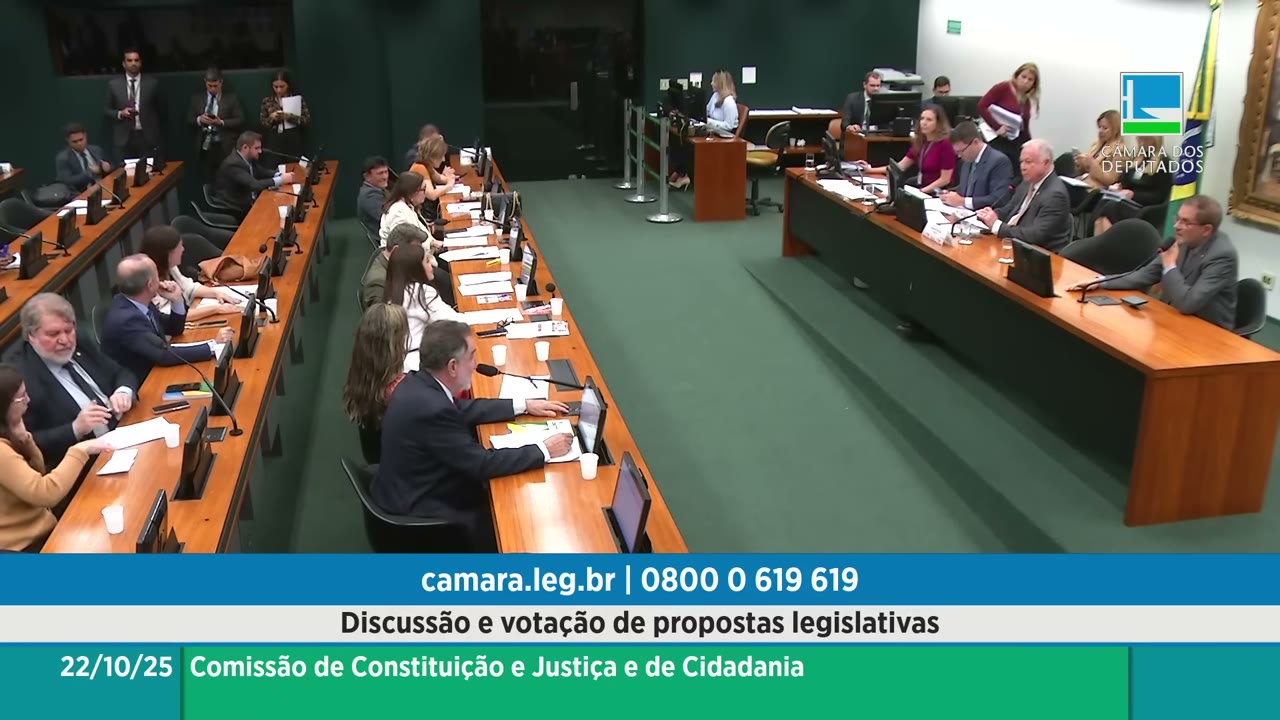 Vídeo do evento em 1:32:04