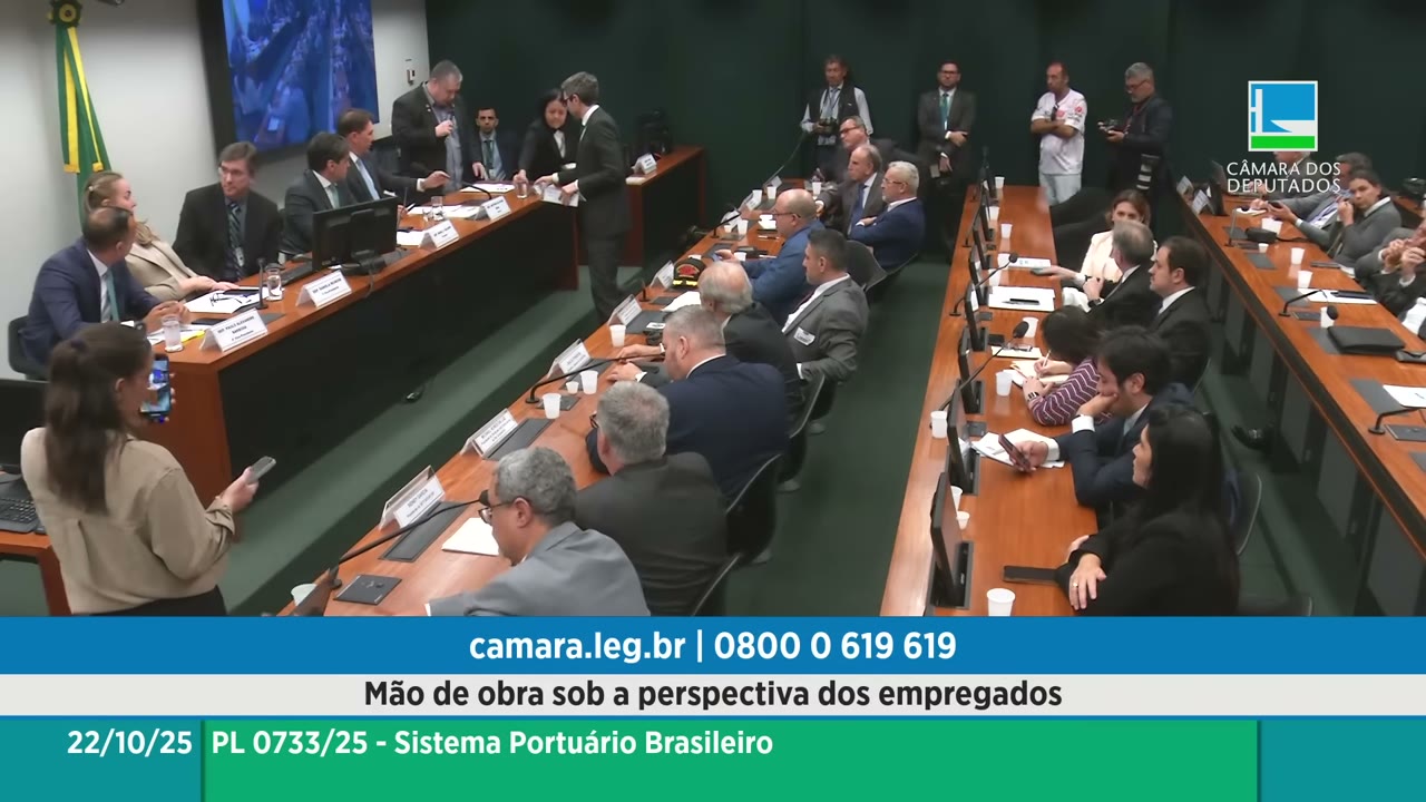 Vídeo do evento em 1:44:44
