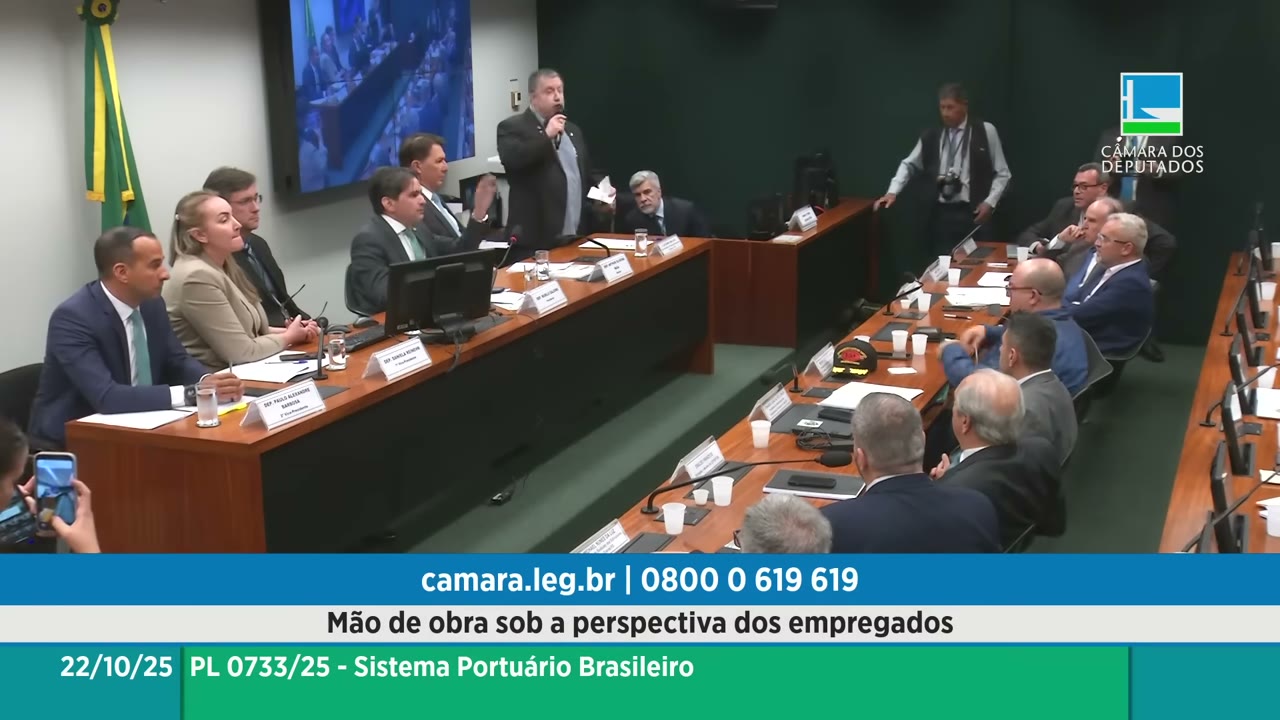 Vídeo do evento em 1:48:49