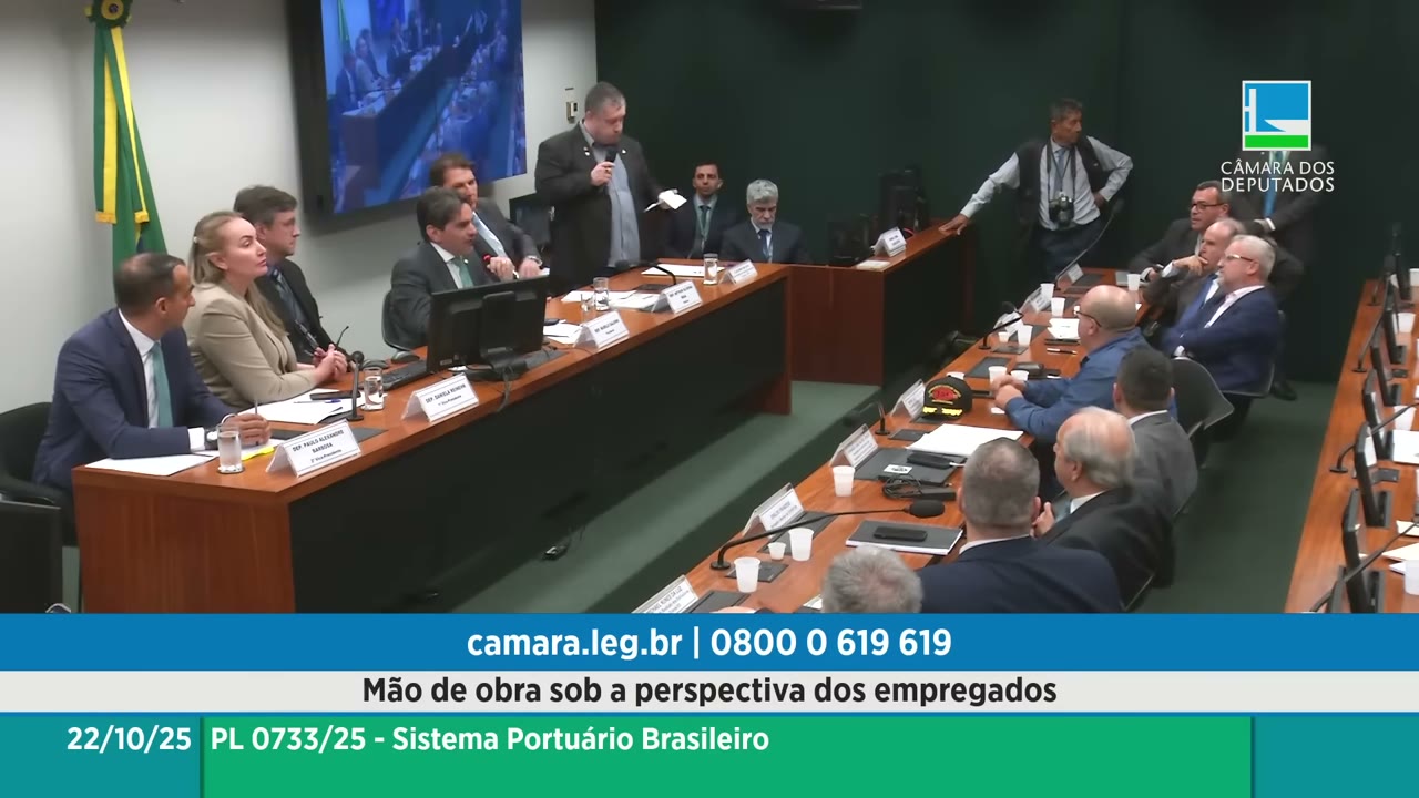 Vídeo do evento em 1:48:59
