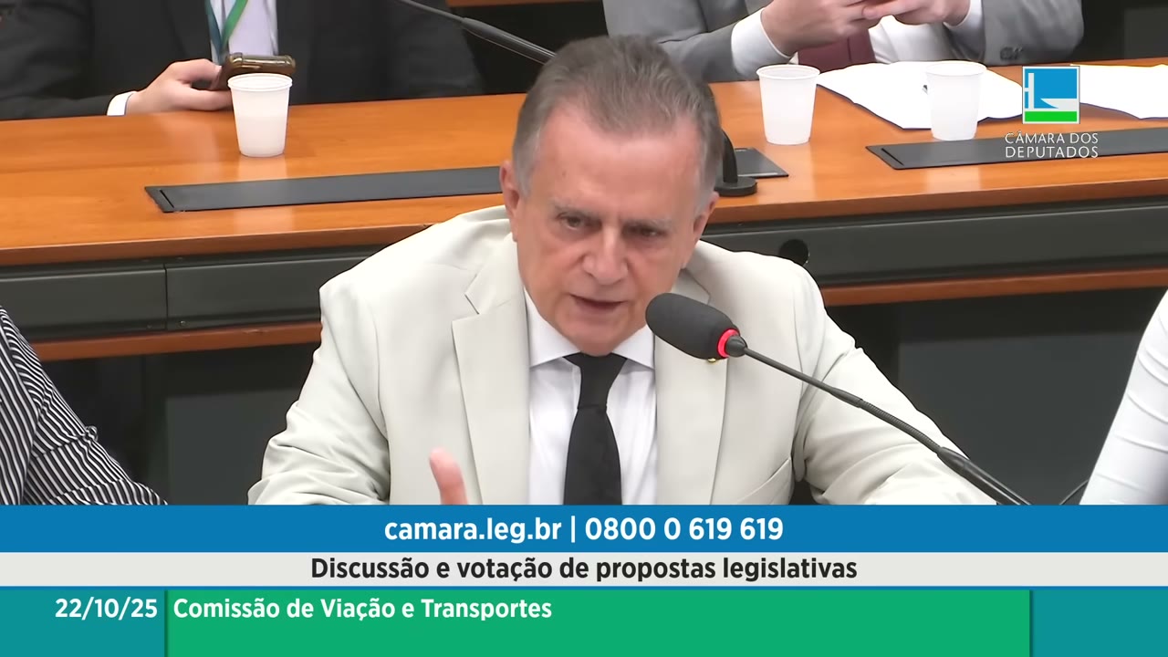 Vídeo do evento em 1:03:31