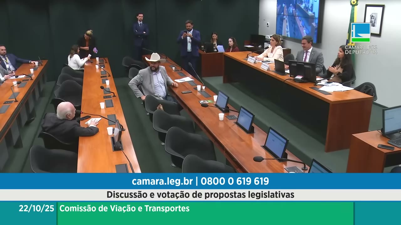 Vídeo do evento em 1:23:14