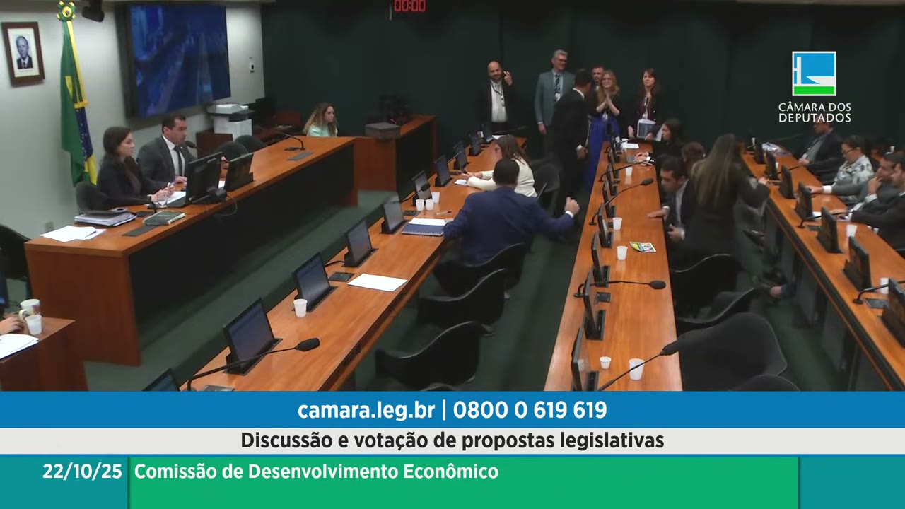 Vídeo do evento em 1:30:12