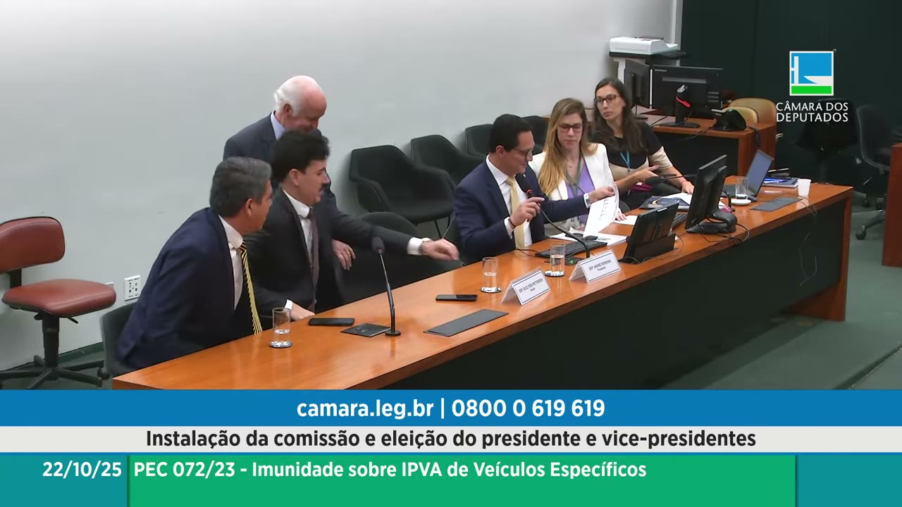 Vídeo do evento em 1:03:49