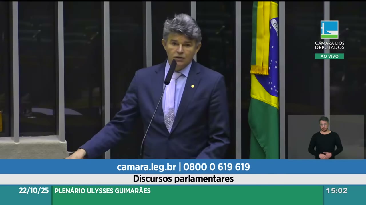 Vídeo do evento em 1:05:30