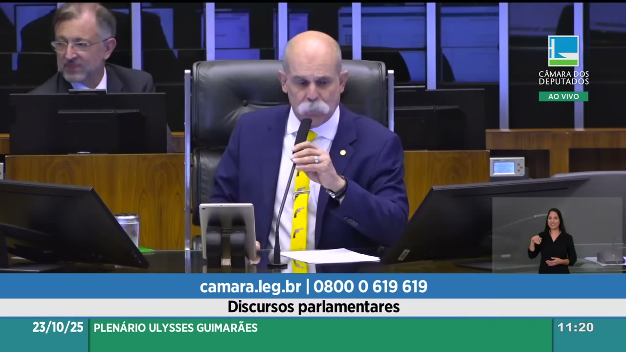 Vídeo do evento em 1:14:39