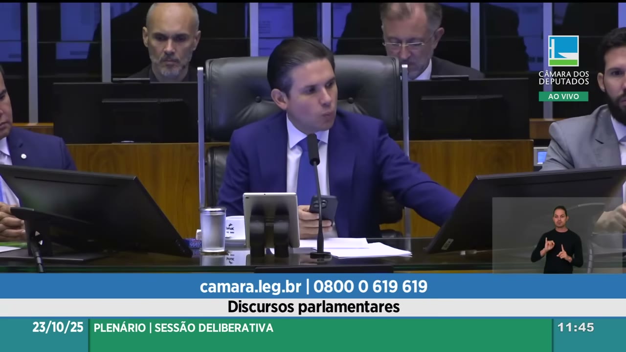 Vídeo do evento em 1:39:28