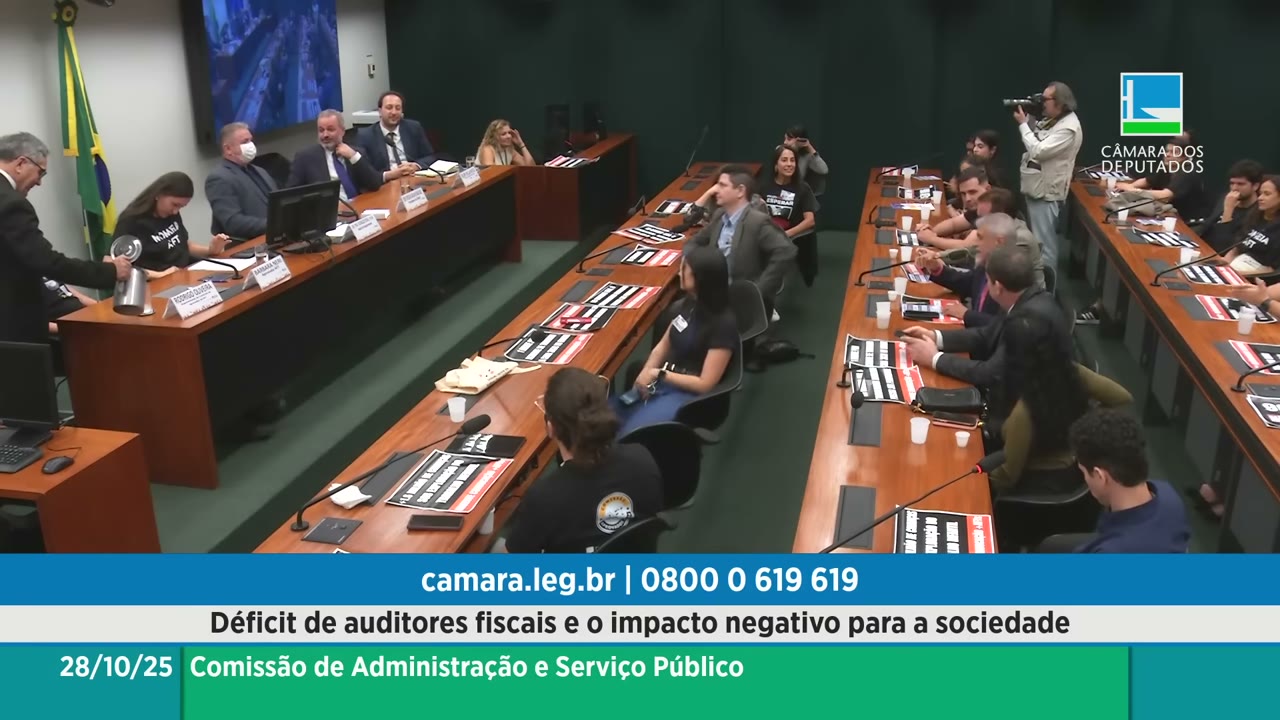 Vídeo do evento em 1:30:58
