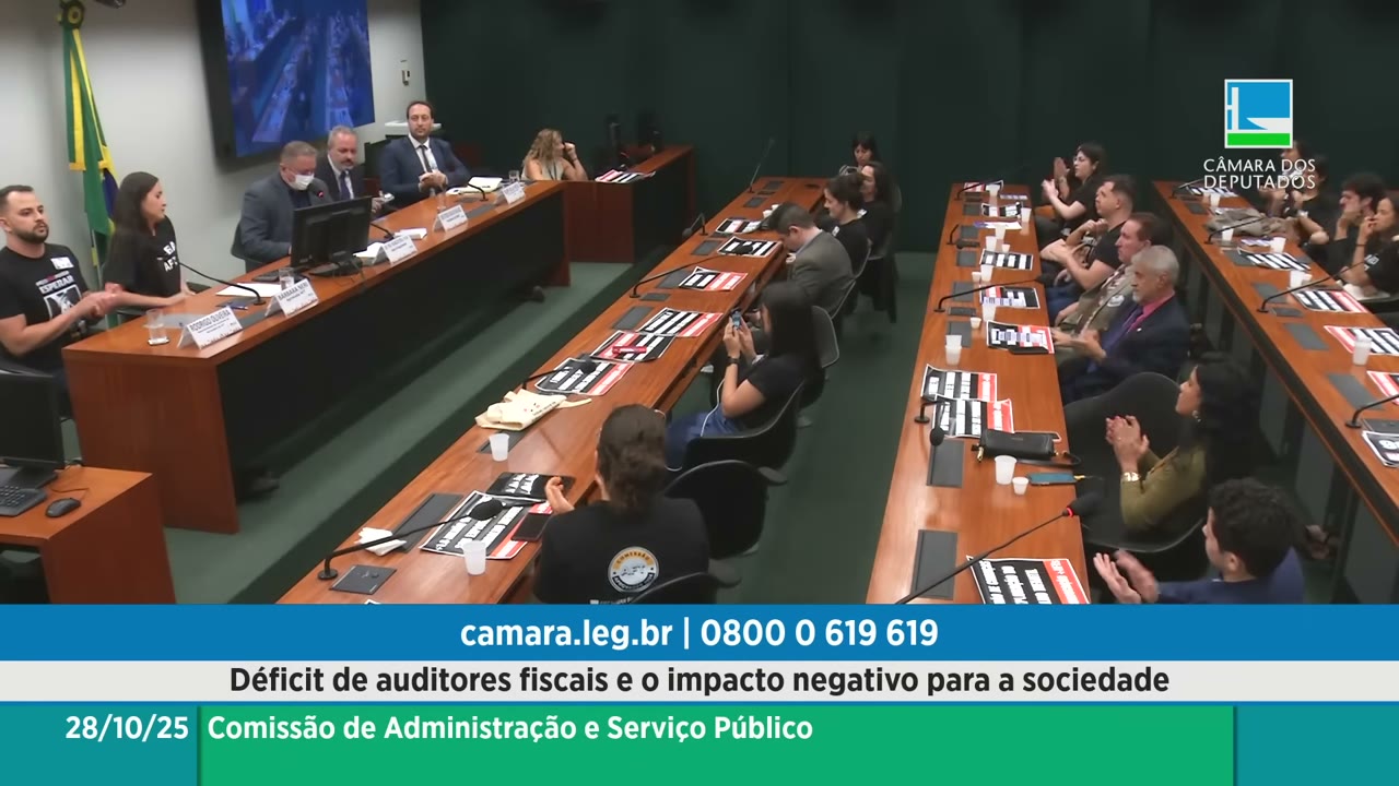 Vídeo do evento em 1:43:54