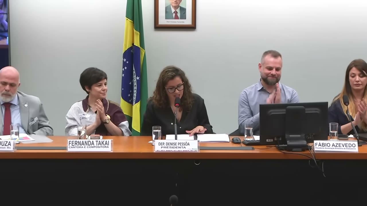 Vídeo do evento em 1:11:41