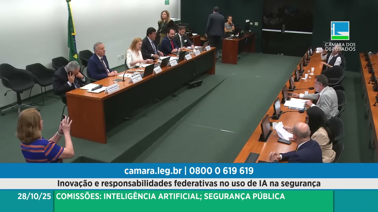 Vídeo do evento em 1:08:24
