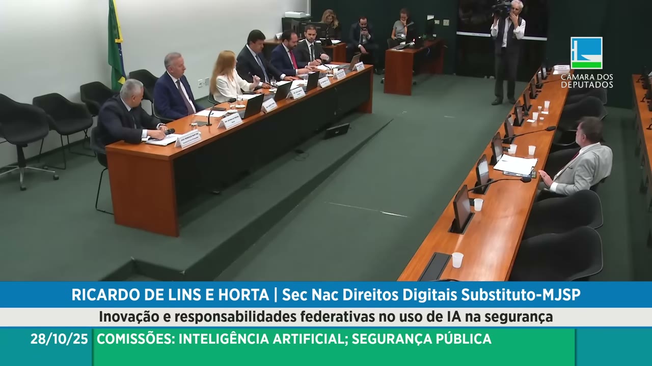Vídeo do evento em 1:28:47