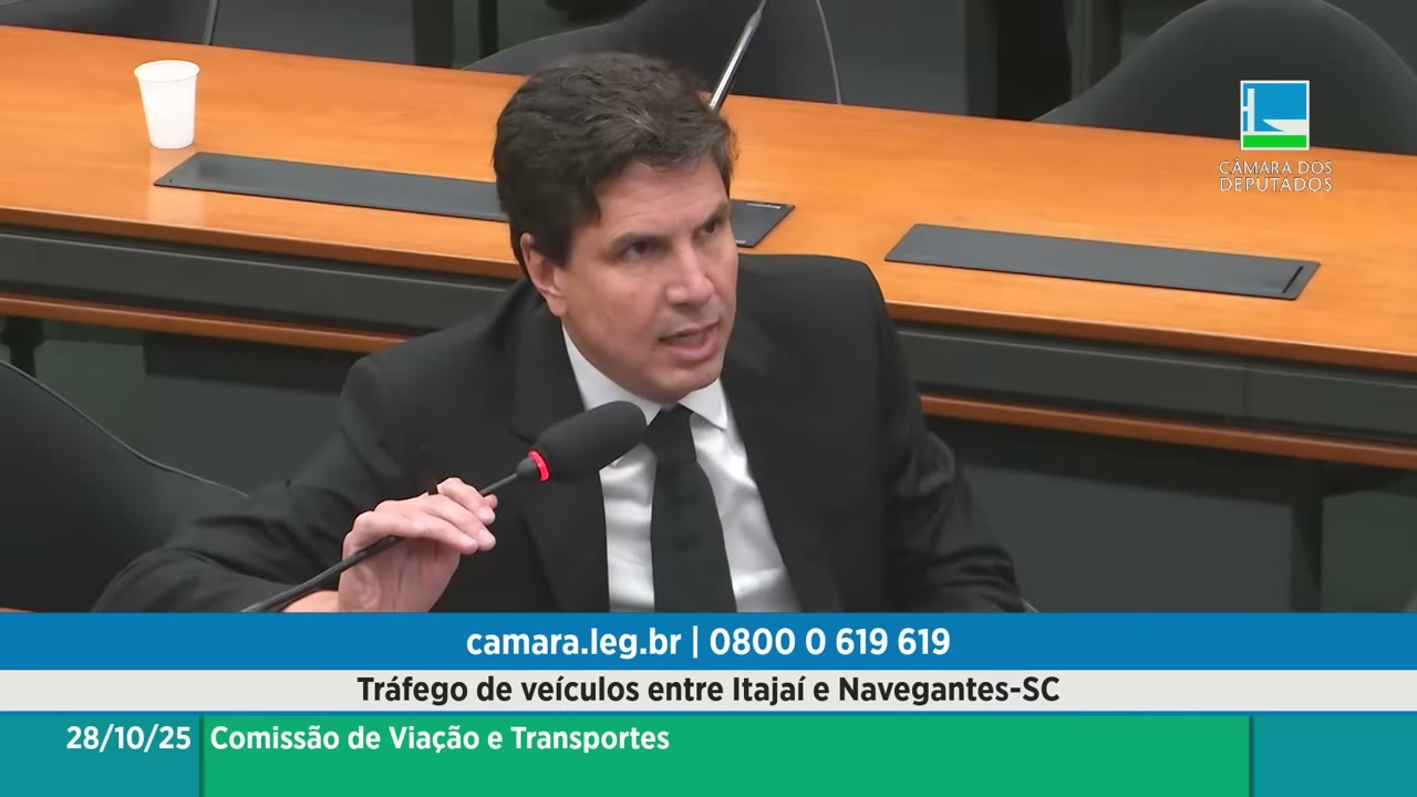 Vídeo do evento em 1:01:32