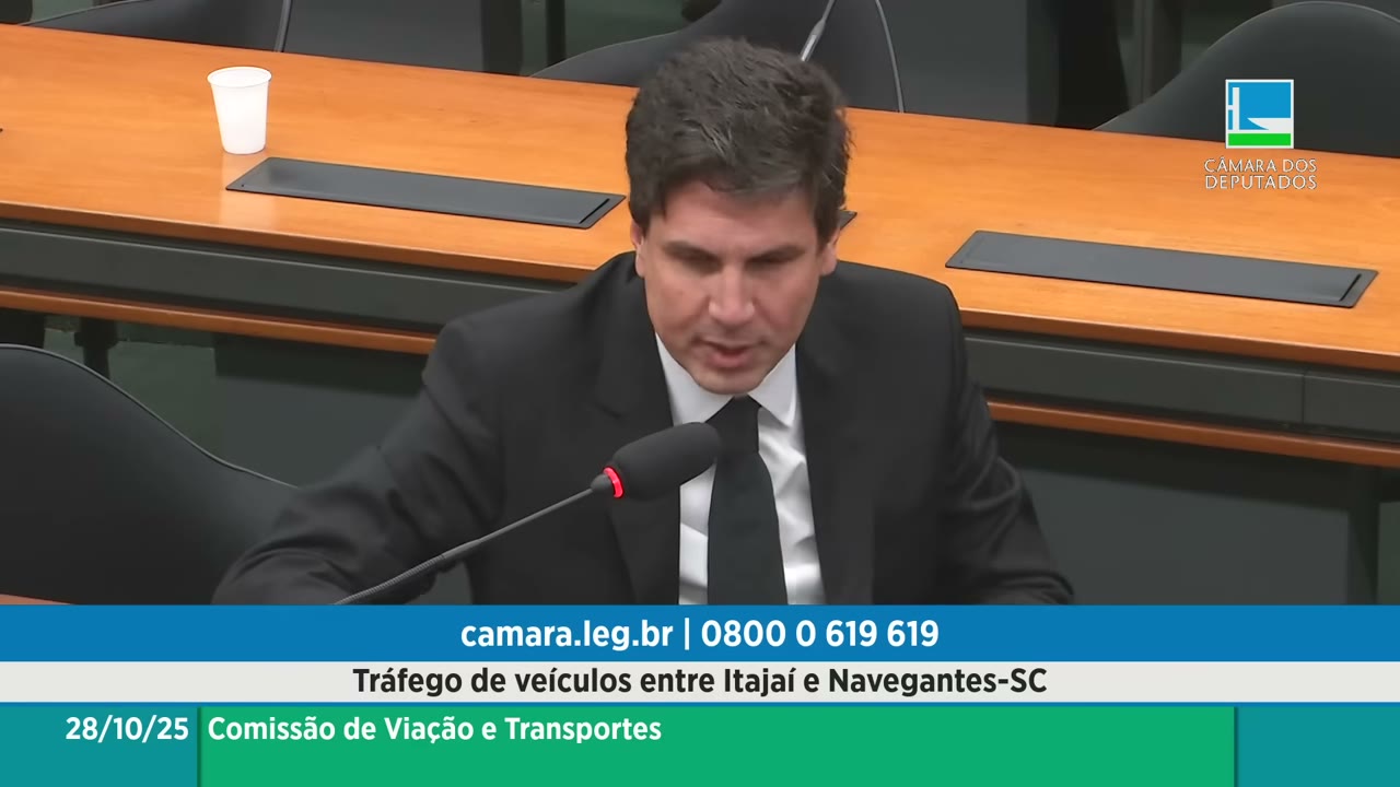 Vídeo do evento em 1:04:47