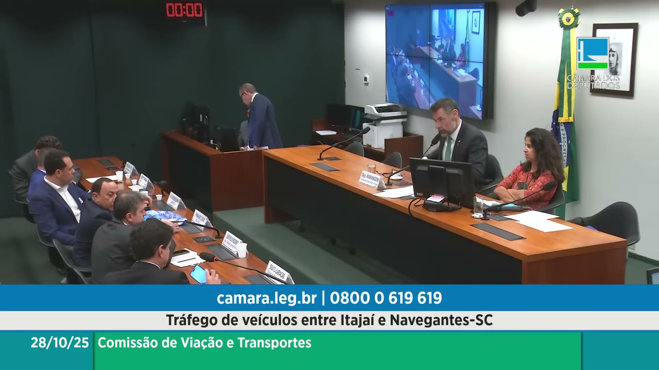 Vídeo do evento em 1:05:39