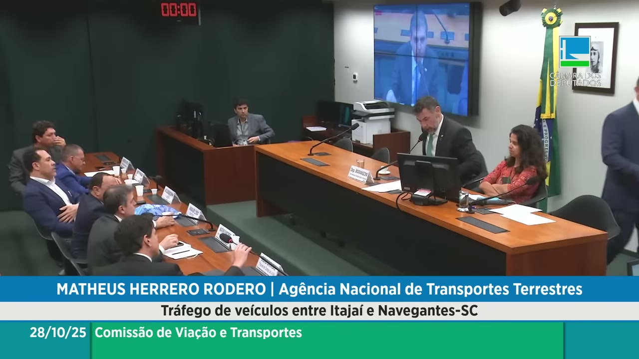 Vídeo do evento em 1:06:20