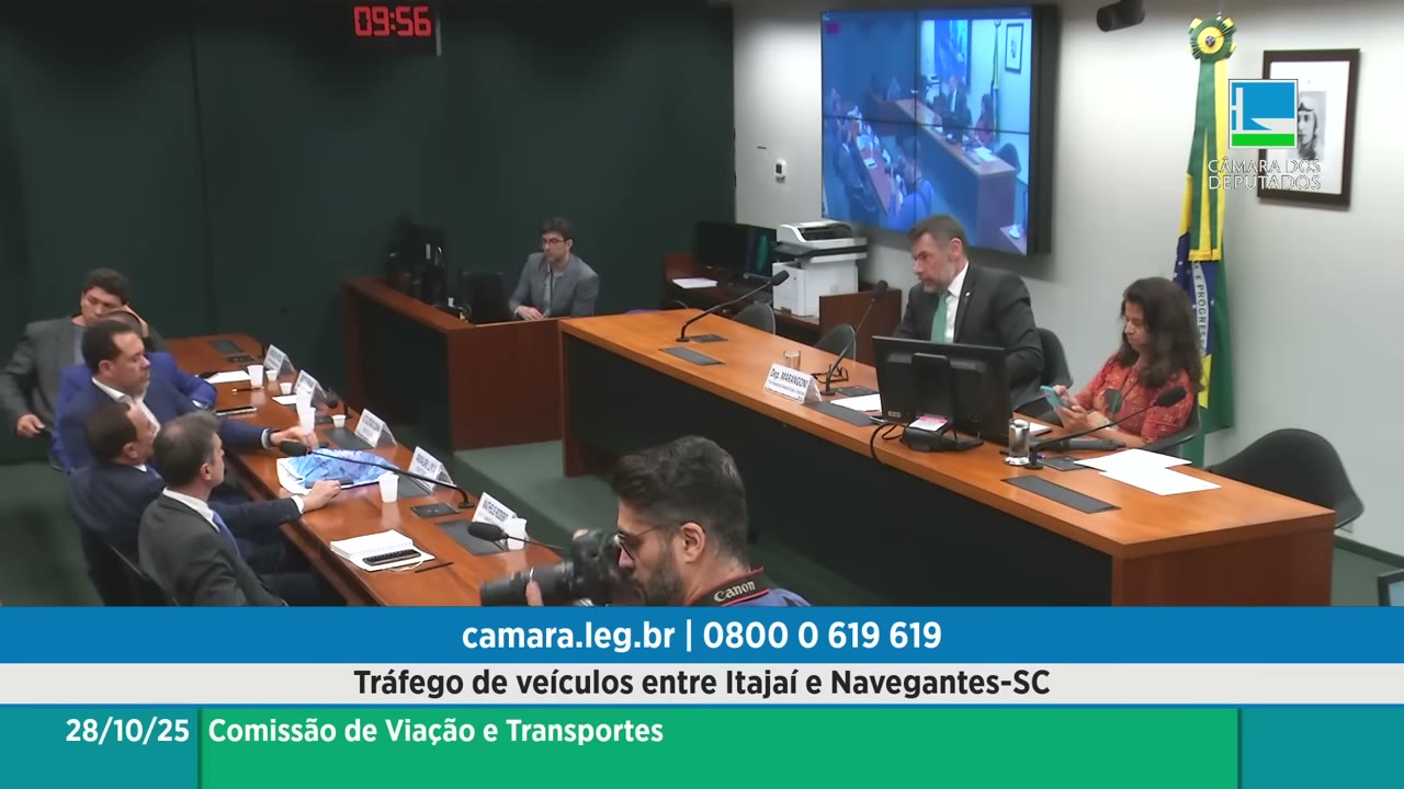 Vídeo do evento em 1:11:48