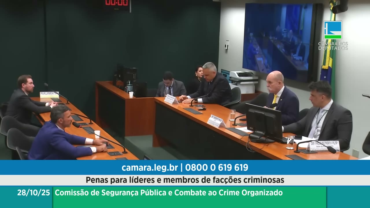 Vídeo do evento em 1:14:37