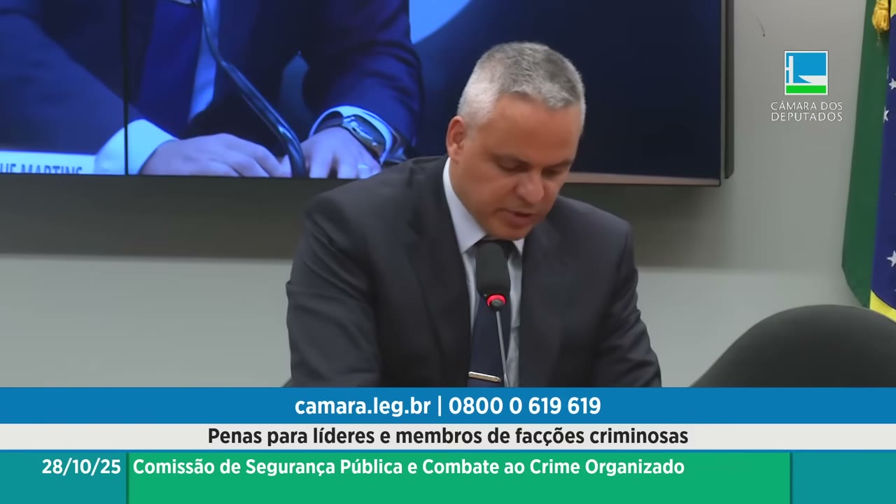 Vídeo do evento em 1:15:14