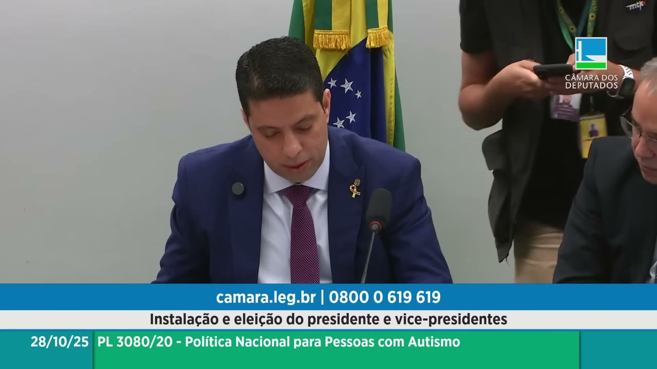 Vídeo do evento em 2:00:50