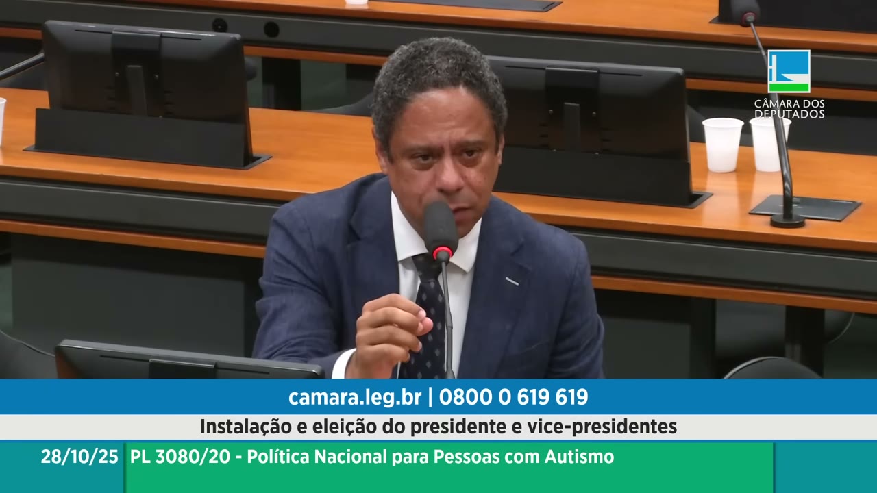 Vídeo do evento em 2:15:19