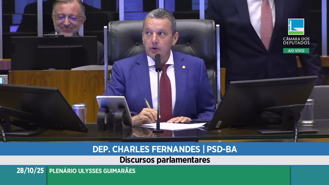 Vídeo do evento em 48:00