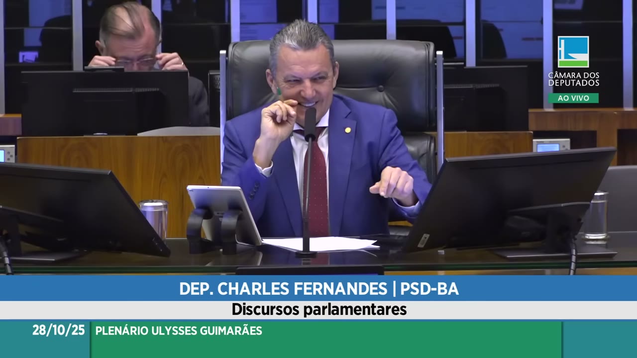 Vídeo do evento em 1:04:53