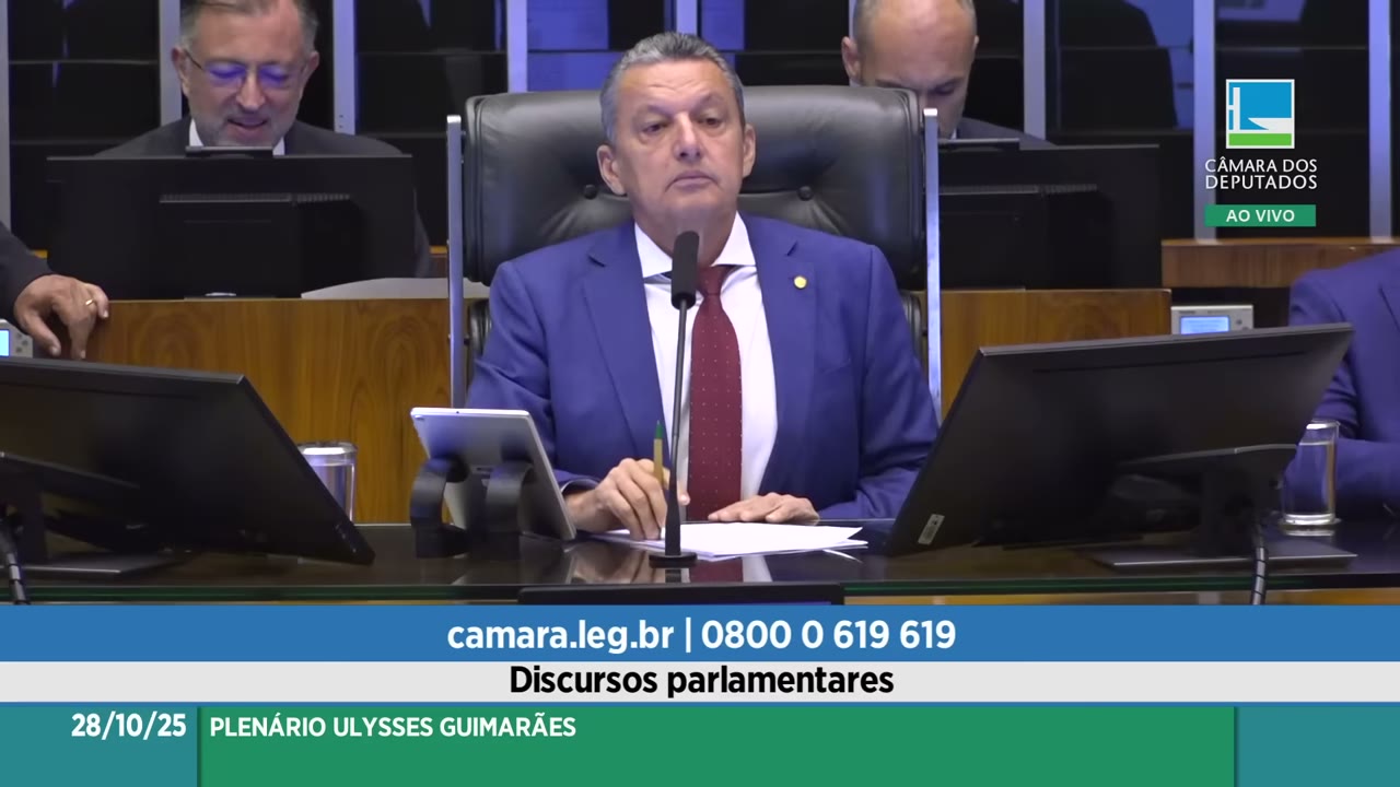Vídeo do evento em 1:15:32