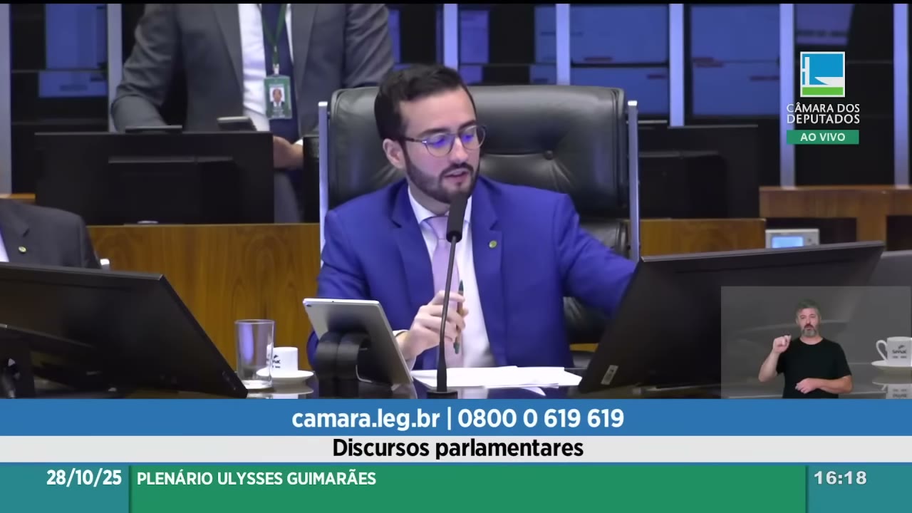 Vídeo do evento em 1:07:35