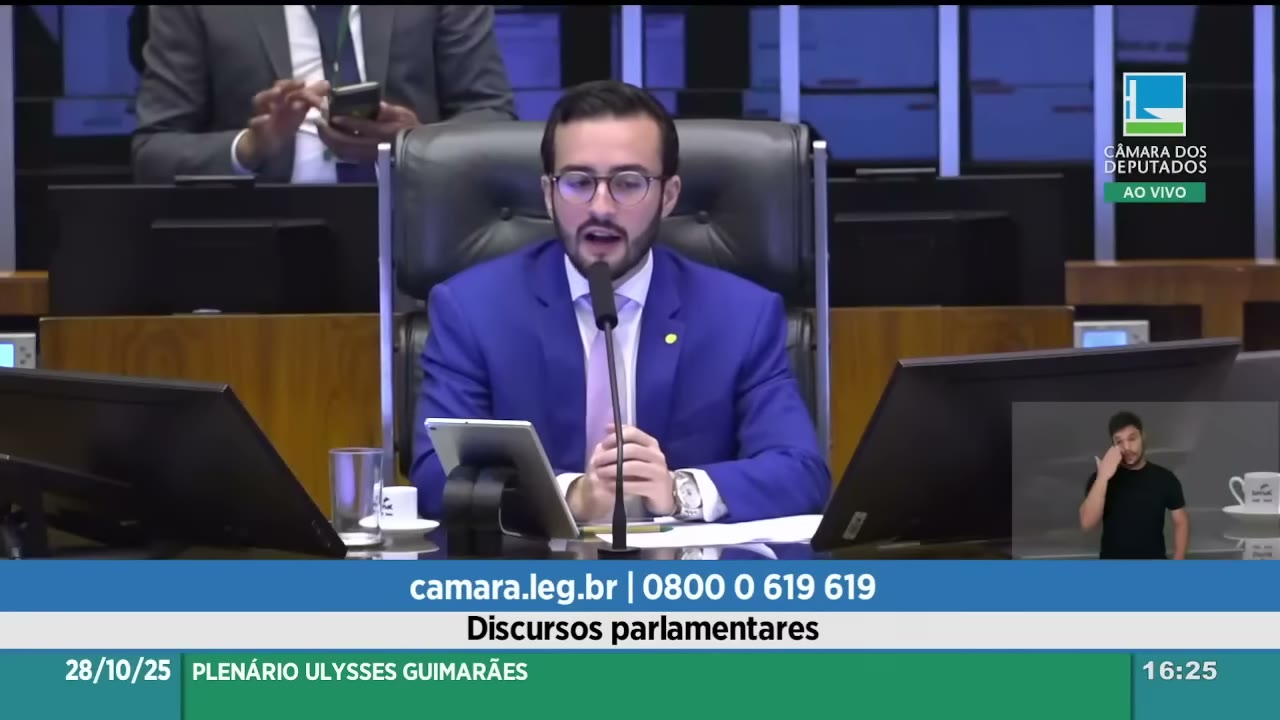 Vídeo do evento em 1:15:08