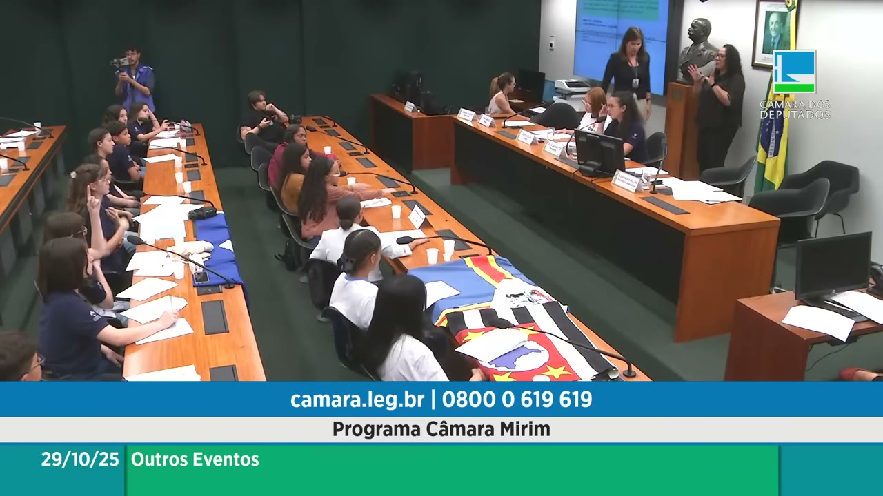 Vídeo do evento em 41:17