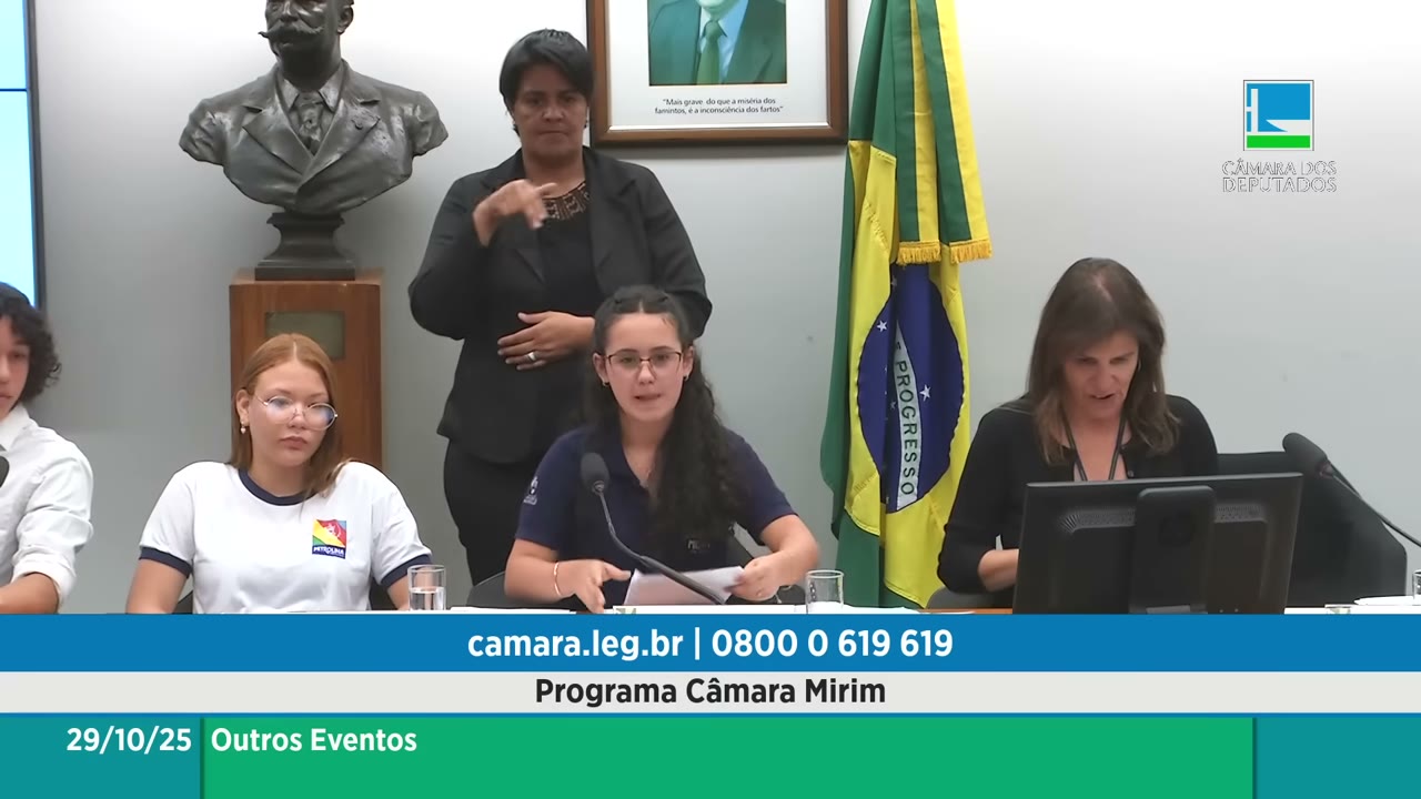Vídeo do evento em 52:05
