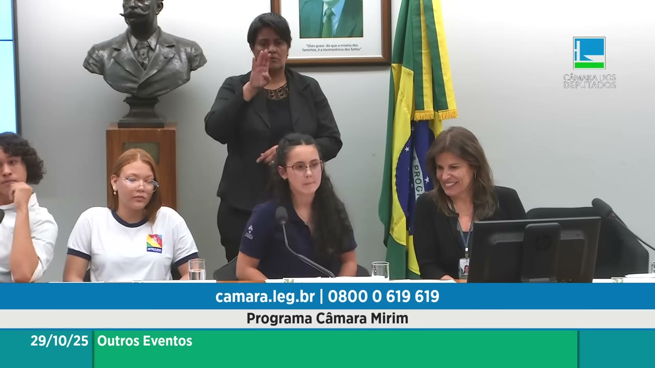 Vídeo do evento em 53:01